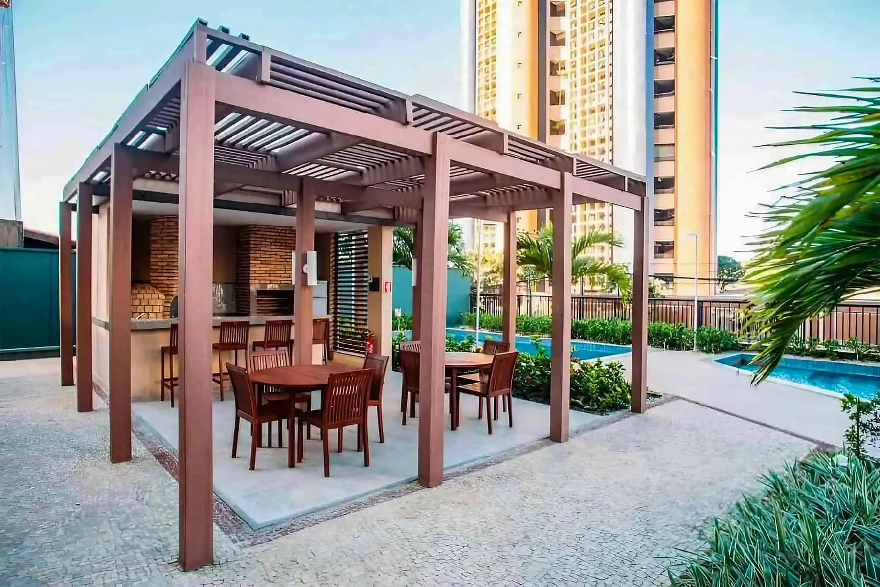 pergolado de madeira