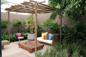 pergolado de madeira de eucalipto