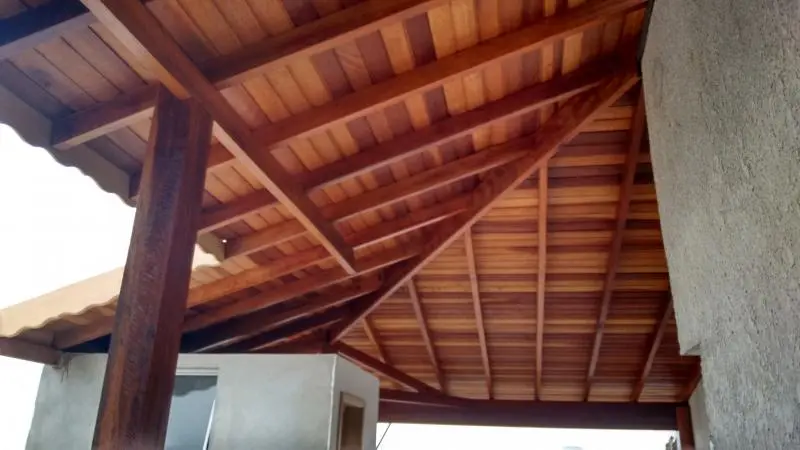 telhado para deck de madeira