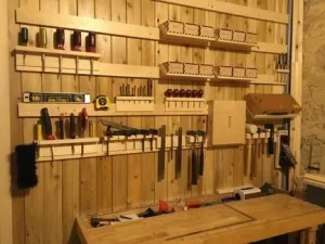 painel organizador de ferramentas de madeira