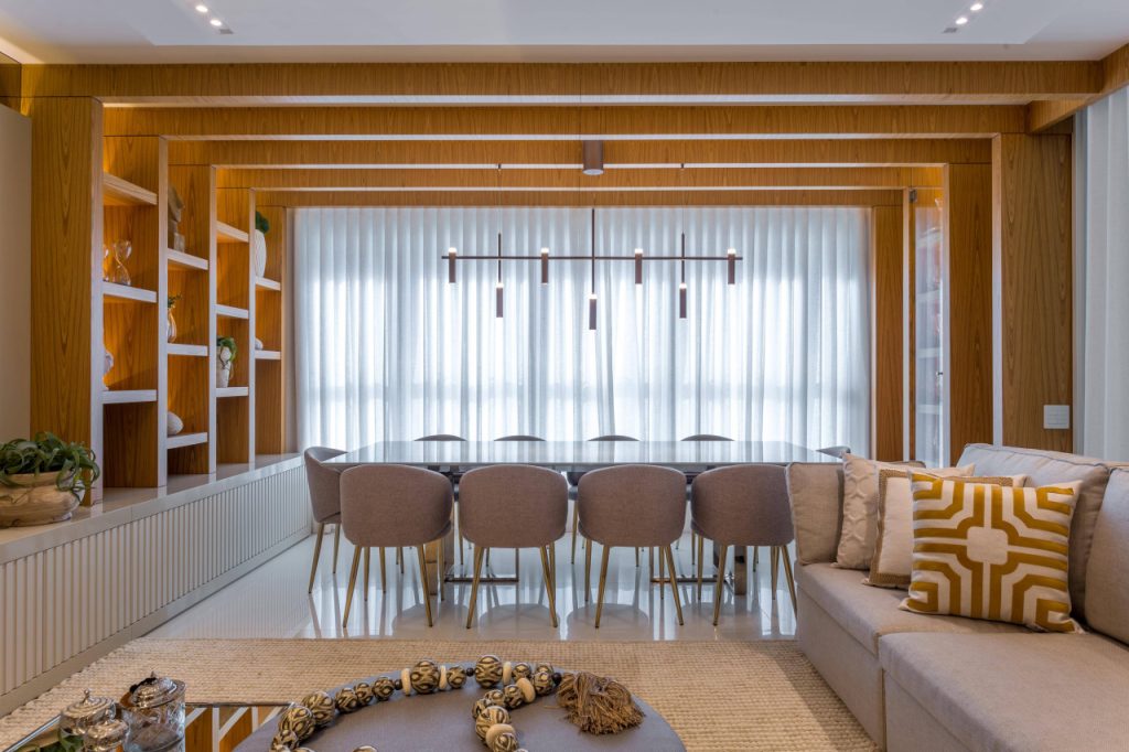 transforme sua sala com pergolado de madeira